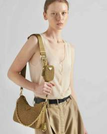Picture of Prada Handbags _SKUfw170239060fw
